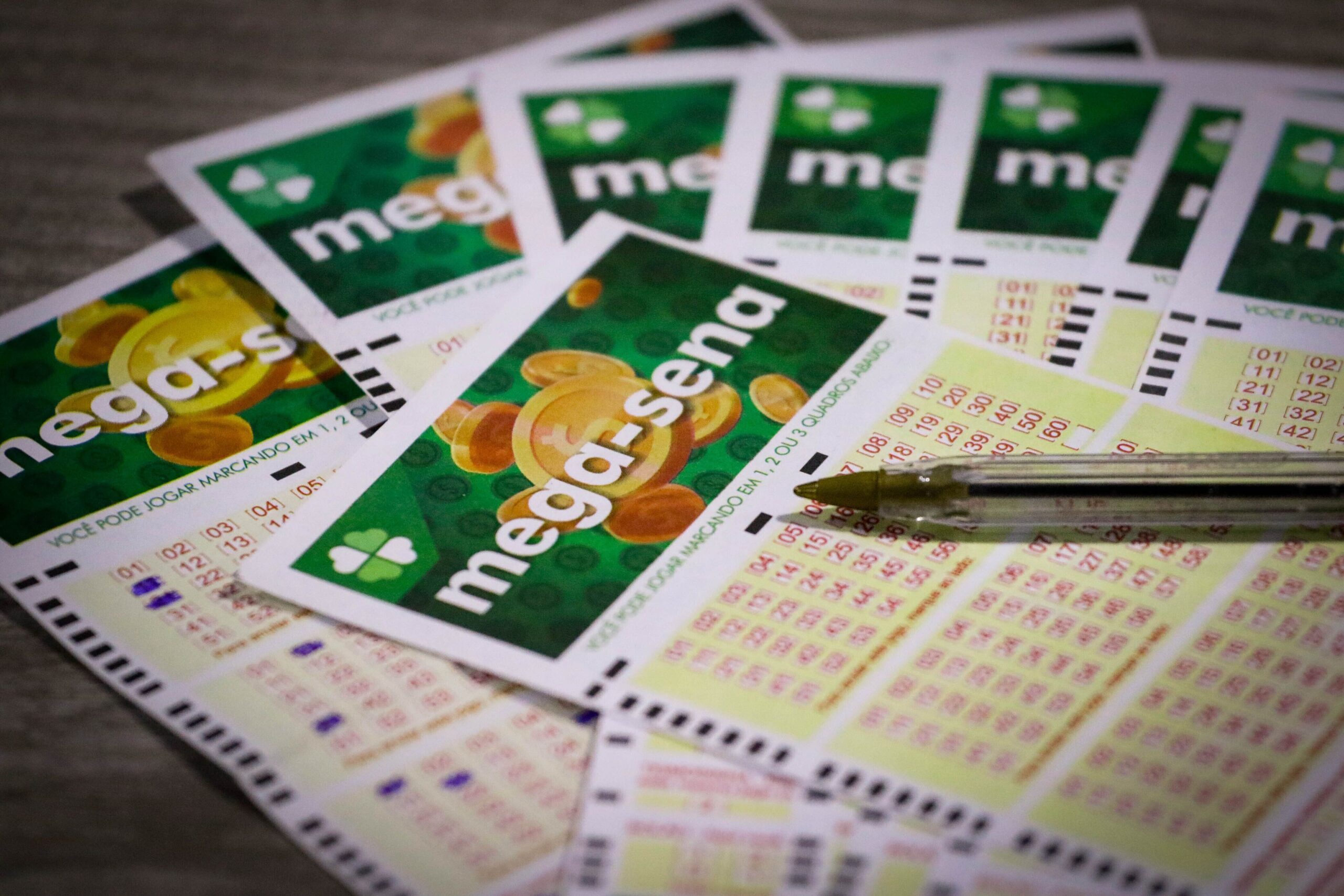 Mega-Sena 2809: sorteio desta terça-feira (17) pode pagar R$ 16 milhões