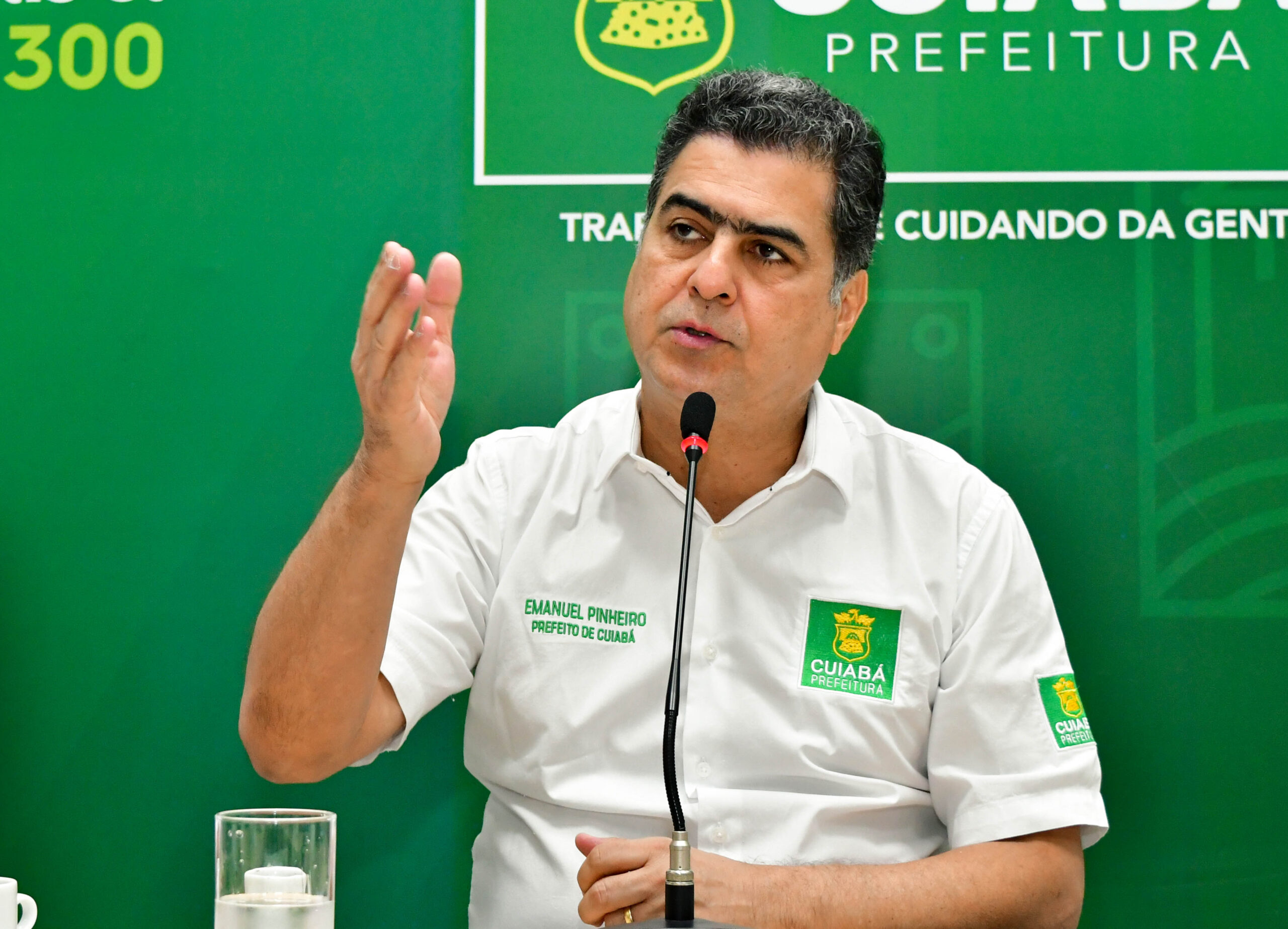 Emanuel não vê motivo para ser preso após mandato e provoca adversários: “Muita gente vai ser presa antes”
