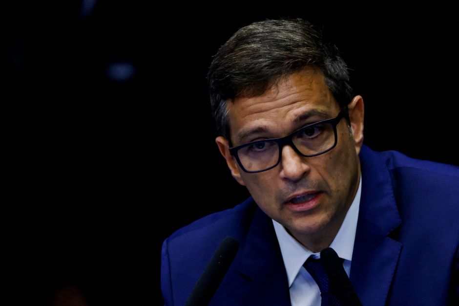 Campos Neto diz que compromisso consensual para trazer inflação à meta está “sedimentado“ no BC