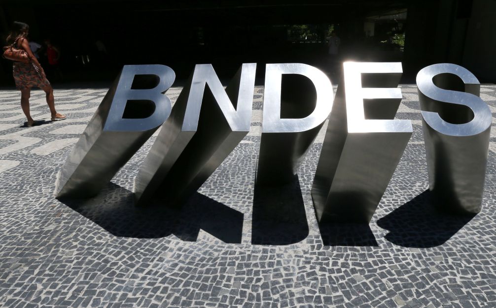 BNDES destinará R$ 258 mi para Acelen desenvolver combustível a partir de planta nativa