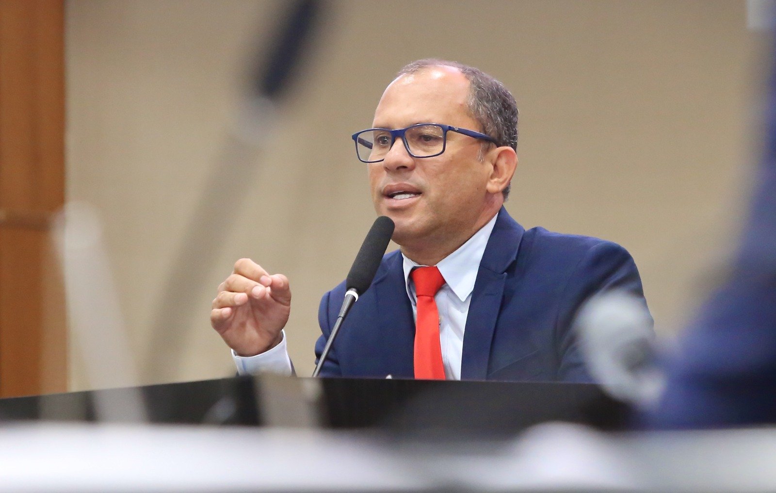 Deputado Fabinho destina 300 mil reais em emendas para Comodoro