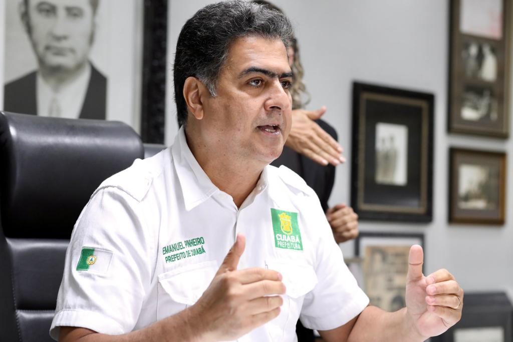 Emanuel diz que pré-candidatos em Cuiabá são “arroz sem sal” e endossa criticas de Mauro a Abílio: “fala demais”