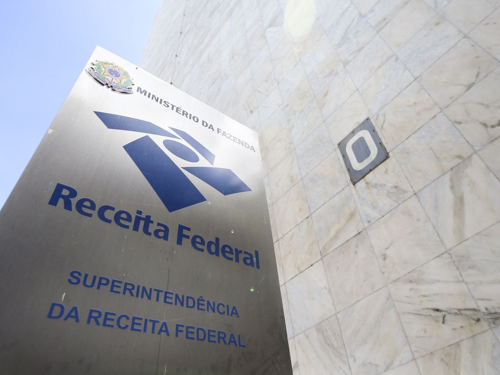 IR 2024: 3º lote de restituição é pago nesta quarta (31); veja como conferir