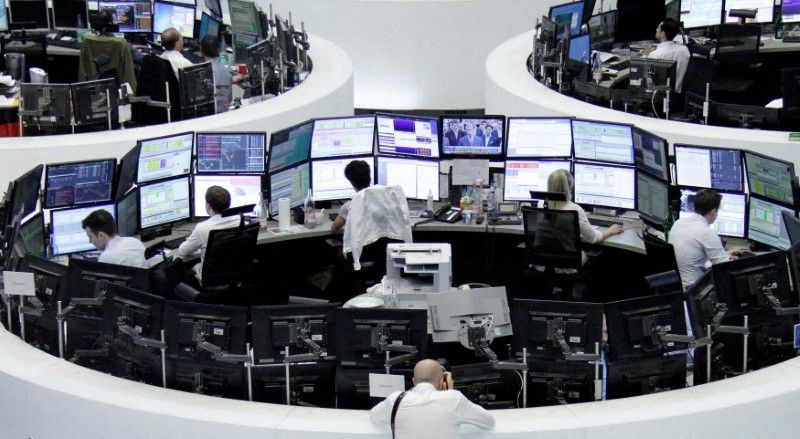 Bolsas da Europa caem após dados fracos da indústria