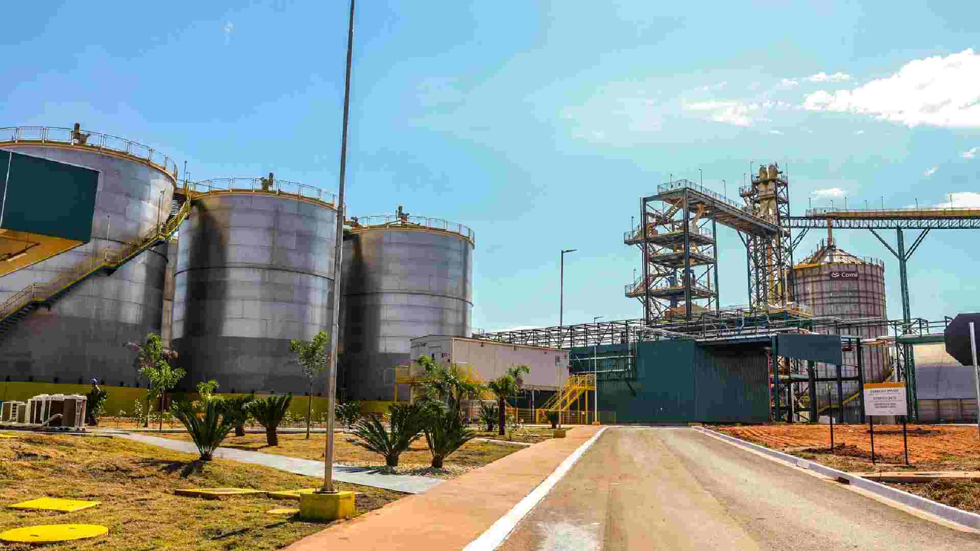Após dois meses de queda, produção industrial avança 4,1% no país