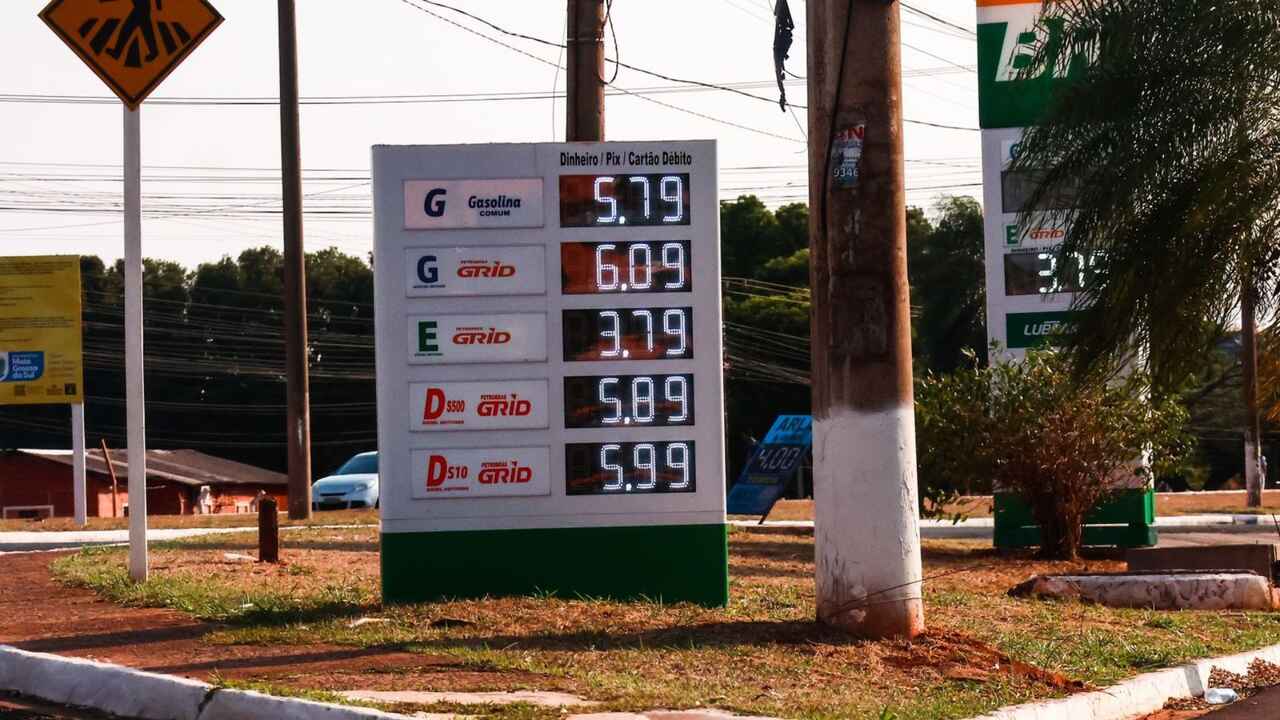 Combustíveis e passagens aéreas mais caras impactam na inflação de Campo Grande em julho