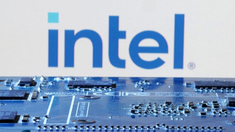 Intel anuncia plano de demitir cerca de 15 mil funcionários e pausar pagamentos de dividendos