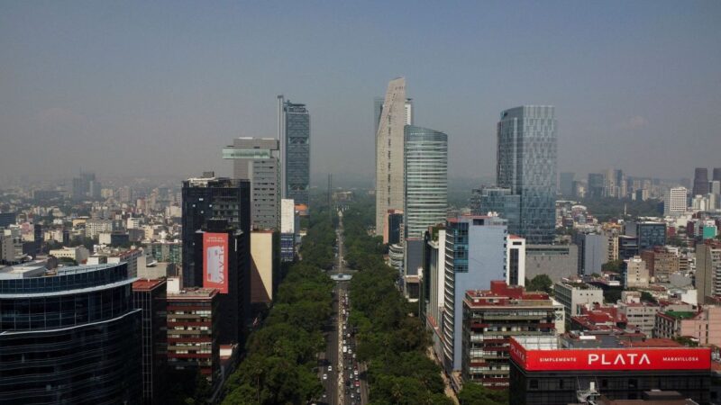 Investimento estrangeiro na América Latina caiu quase 10% em 2023, diz Cepal