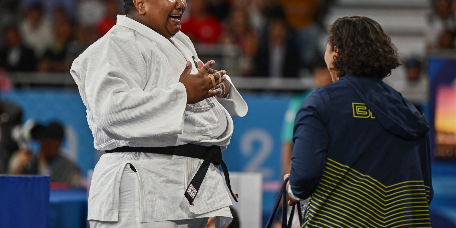 Judoca brasileira conquista o primeiro ouro brasileiro em Paris