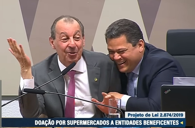 Omar Aziz frita bolsonarista no Senado!????’Maior mentira criada’ diz sobre caridade do empresariado????