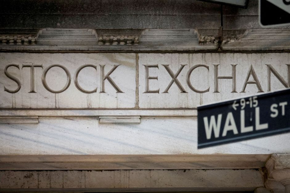 Wall Street fecha sem direção única na expectativa por dados de inflação nos EUA