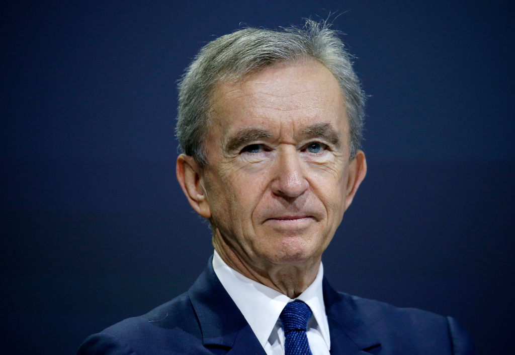 Ex-mais rico do mundo, Bernard Arnault perde R$ 34 bi em um dia com crise na China