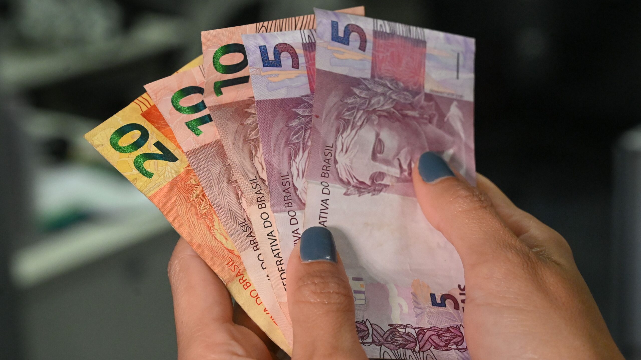 Balança comercial brasileira terá superávit de US$ 93,048 bi em 2025, calcula AEB