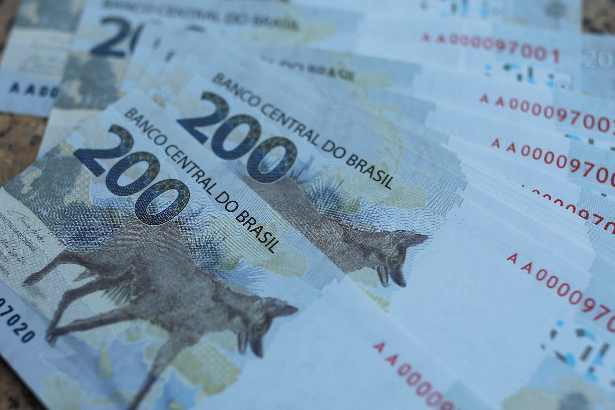 Governo faz novo bloqueio de R$ 6 bilhões no orçamento para cumprir regra fiscal