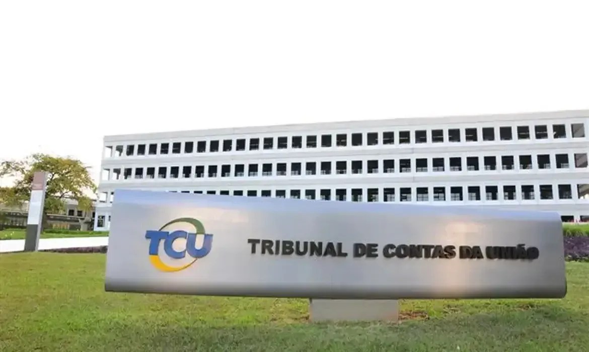 Auditoria do TCU pede bloqueio do programa Pé-de-Meia