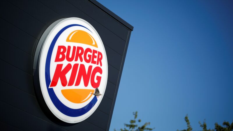 Burger King vai recompensar participantes do Enem com batata ou cebola fritas