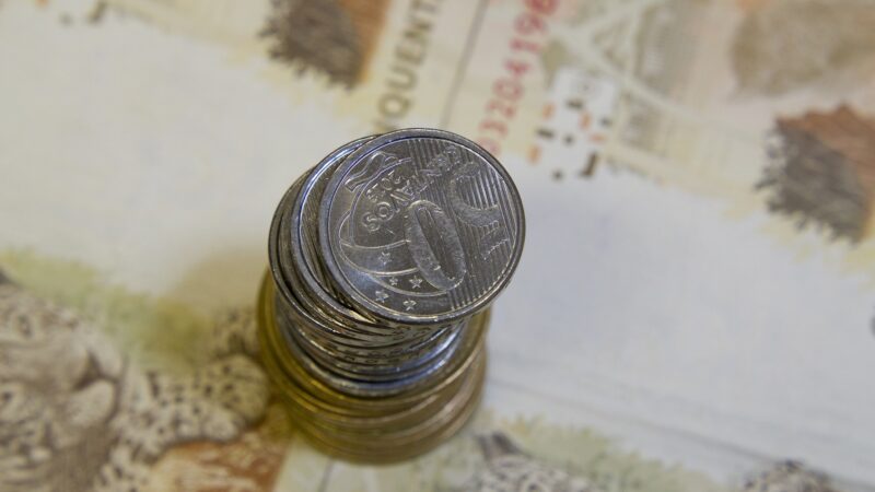 Empreendedores informais têm rendimento até 3 vezes menor do que negócios com CNPJ