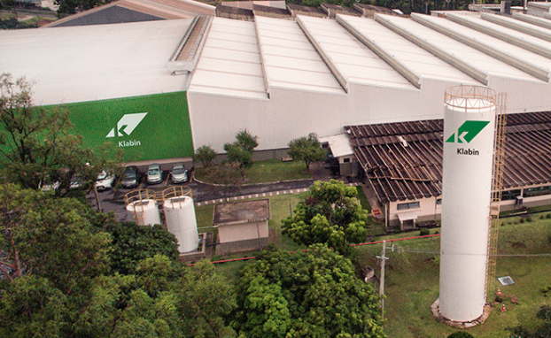 Klabin vende mais papel e preços e câmbio empurram alta de lucro no 3º tri