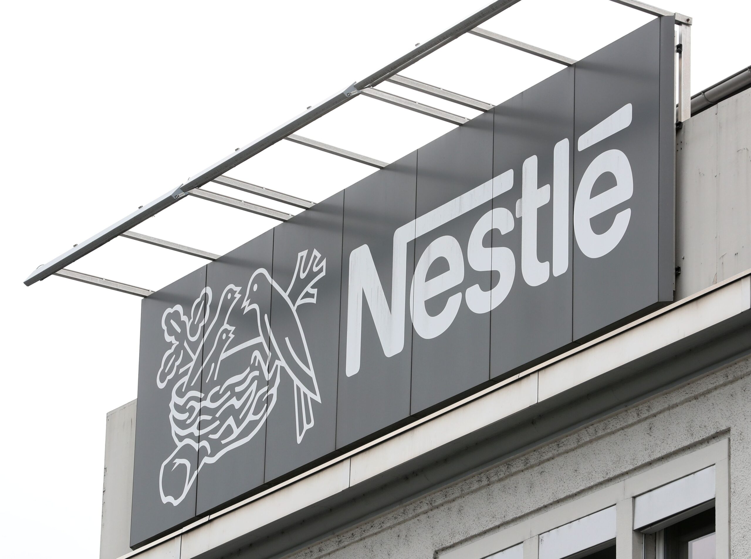 Nestlé anuncia investimentos em publicidade para aumentar vendas