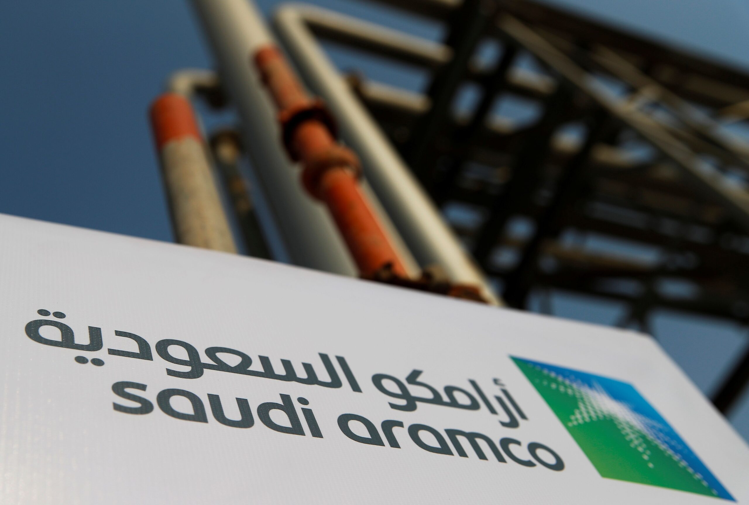 Petrolífera Saudi Aramco tem queda no lucro do 3º trimestre para US$ 27,5 bi