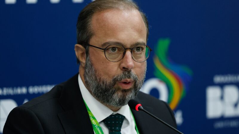 Após cancelamento de leilão de energia, Silveira promete nova consulta
