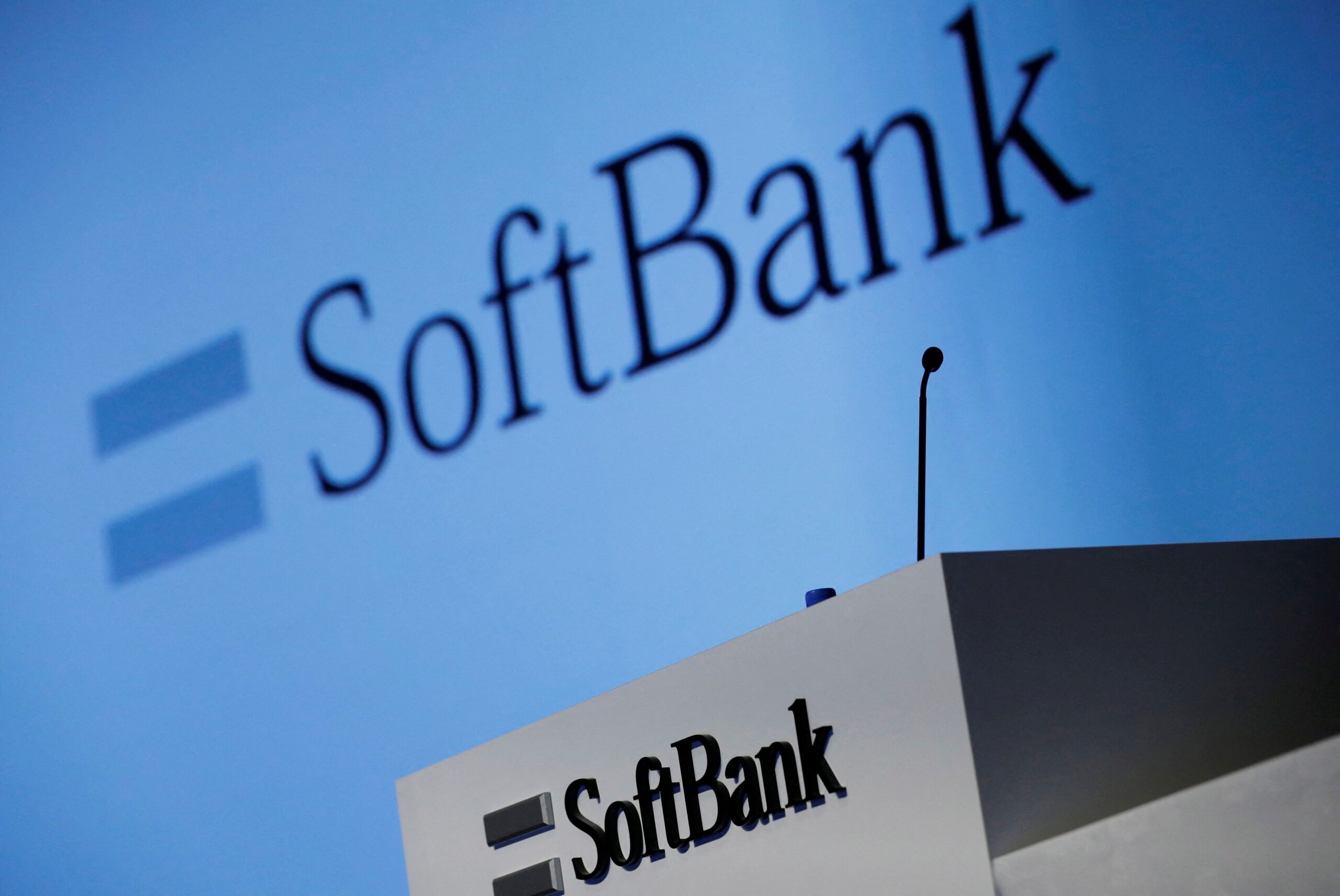 SoftBank tem lucro trimestral de US$ 7,7 bi com recuperação do Vision Fund
