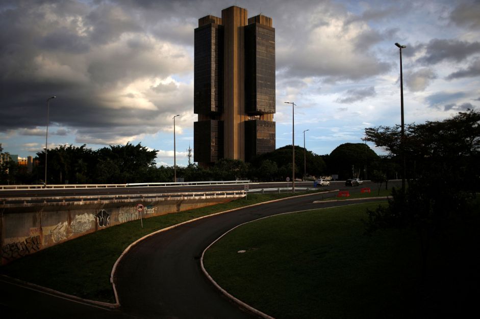 BC sobe juros a 13,25%: leia íntegra do comunicado