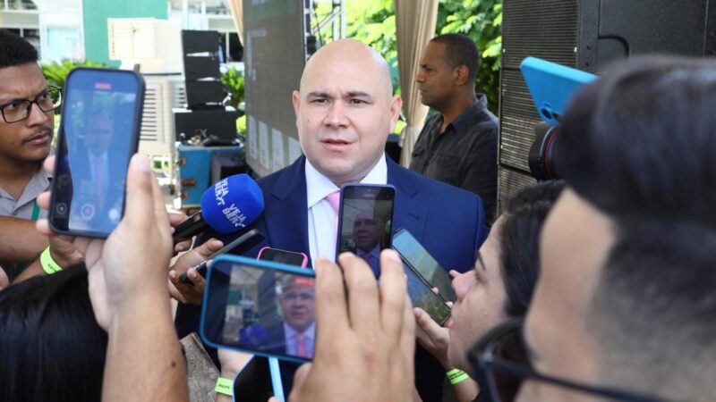 Abílio vai abrir a “caixa preta” da prefeitura e anunciar data de pagamento dos salários atrasados