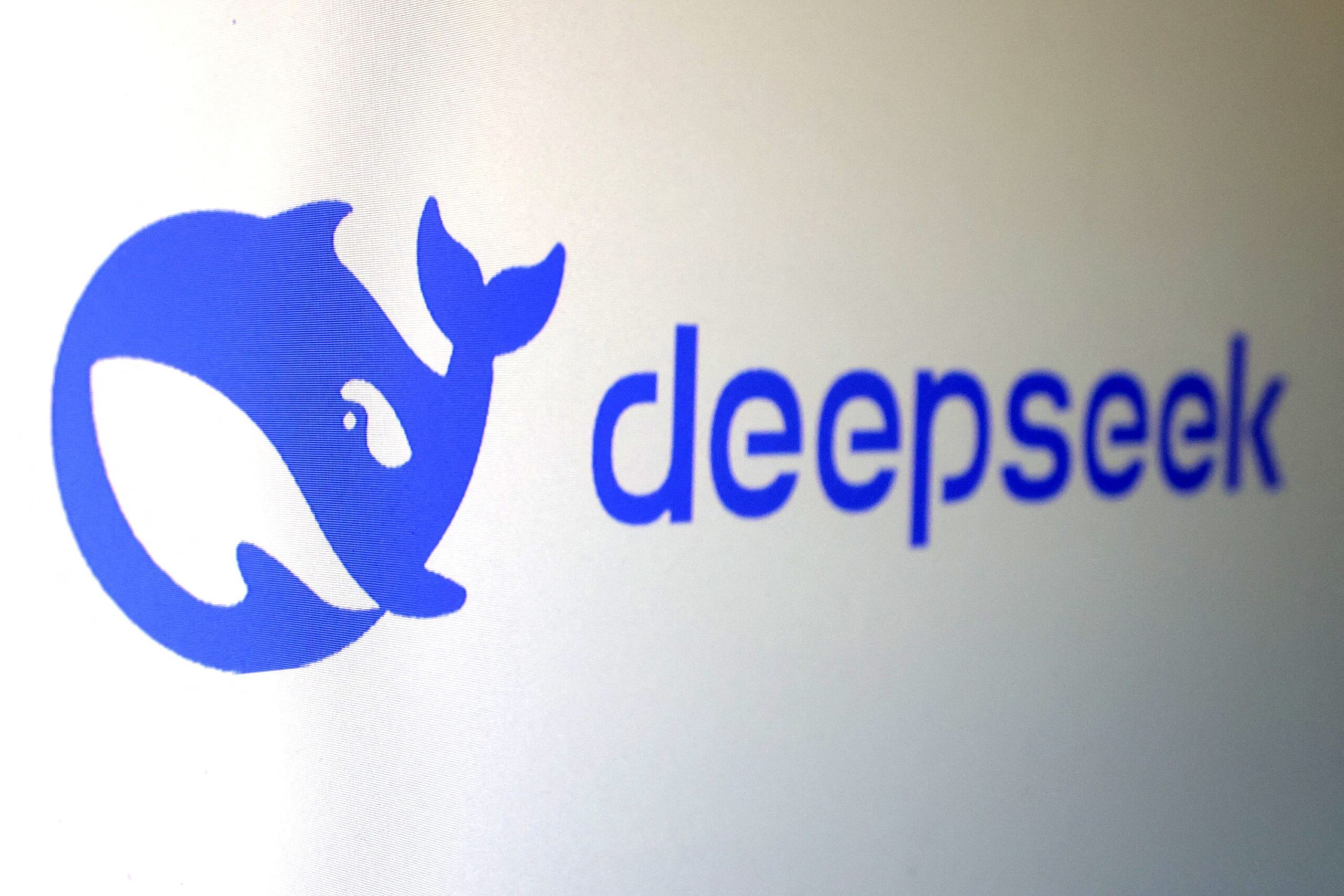 IA chinesa DeepSeek é grátis e tem código aberto. Como vão ganhar dinheiro?