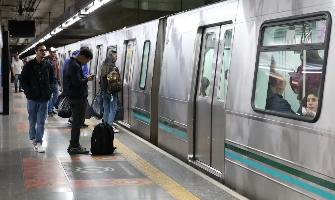 Linha 16-Violeta do metrô de SP tem avanço e fica mais próxima de leilão