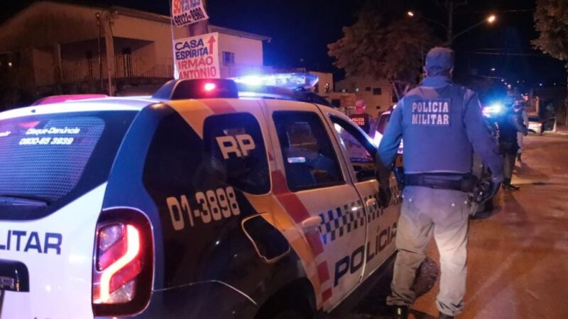 Preso em flagrante por matar o padrasto alega que tentou proteger a mãe durante briga