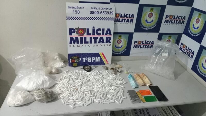 Polícia Militar prende homem por tráfico e apreende mais de 300 porções de drogas