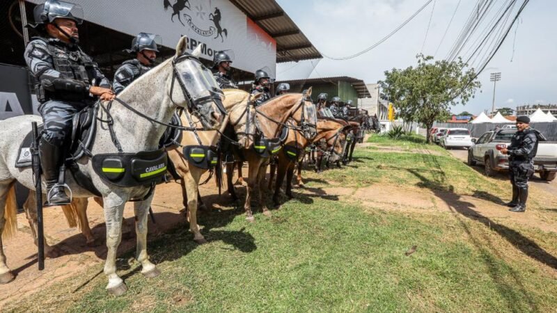 Cavalaria da PM concilia atividade ostensiva e atendimentos sociais para população em MT