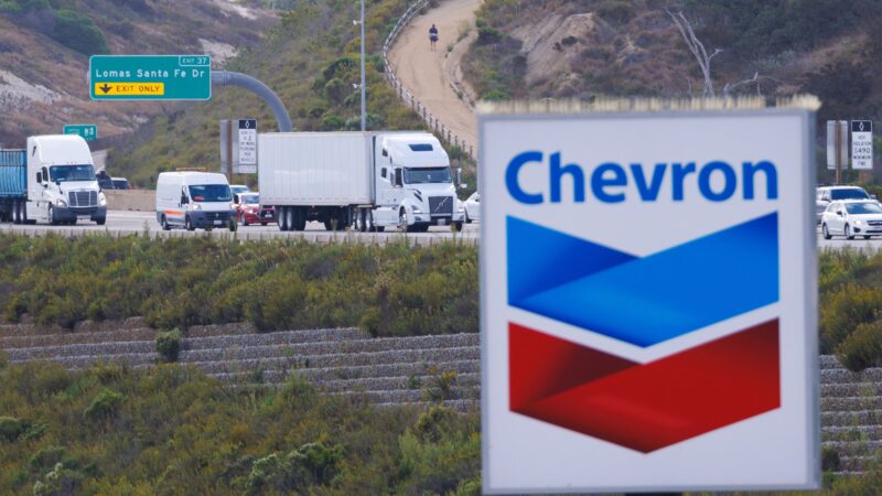 Chevron vai demitir de 15% a 20% da força de trabalho global