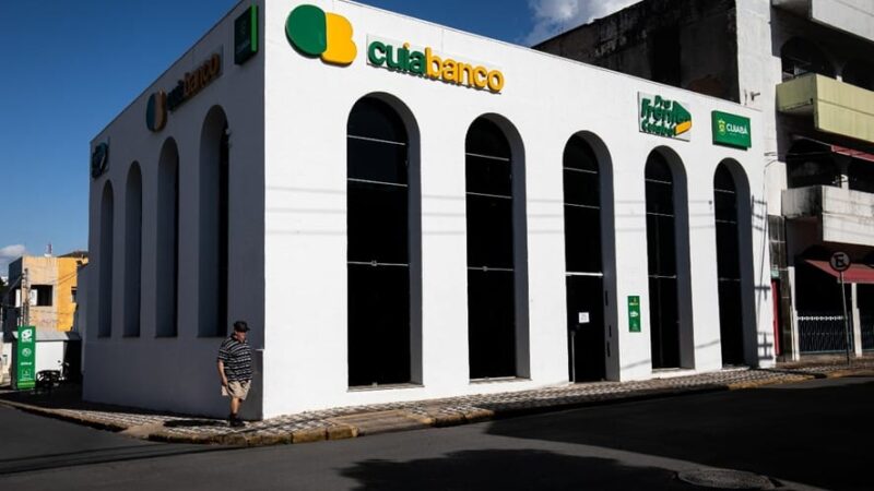 Emanuel Pinheiro deixa divida de R$ 20 mil junto à instituição financeira de credito e trava operações do Cuiabanco