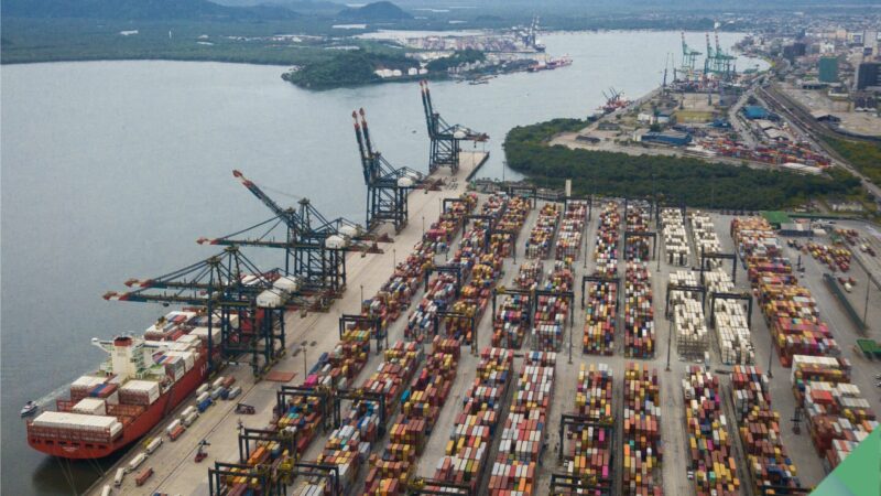 Quase 50% das exportações dos EUA ao Brasil entram sem tarifa, diz entidade