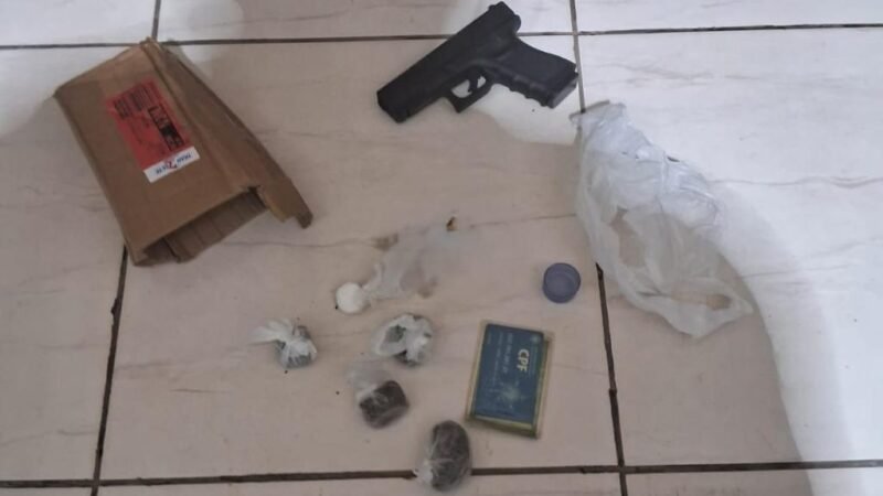 Polícia Civil apreende três adolescentes e prende um adulto por pichar muros com siglas de facção