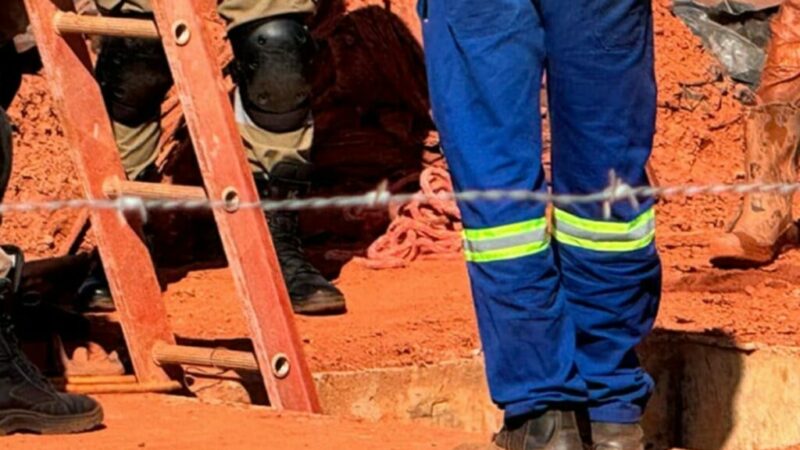 Trabalhador de 25 anos morre ao cair de cisterna de sete metros durante limpeza