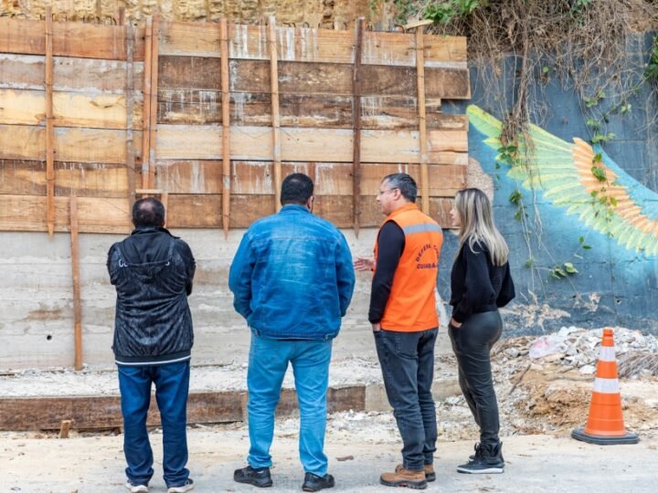Prefeitura de Cuiabá atua em contenção no Morro do Santuário do Bom Despacho