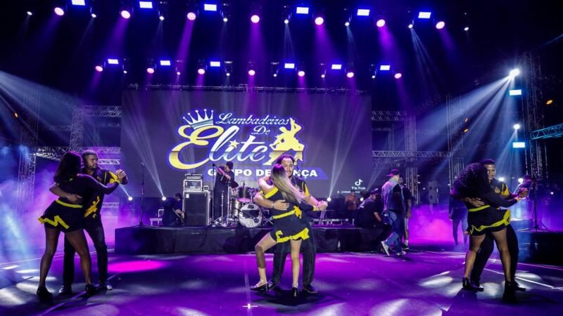 Milhares de pessoas curtem Festival Chico Gil de Lambadão na Expoagro