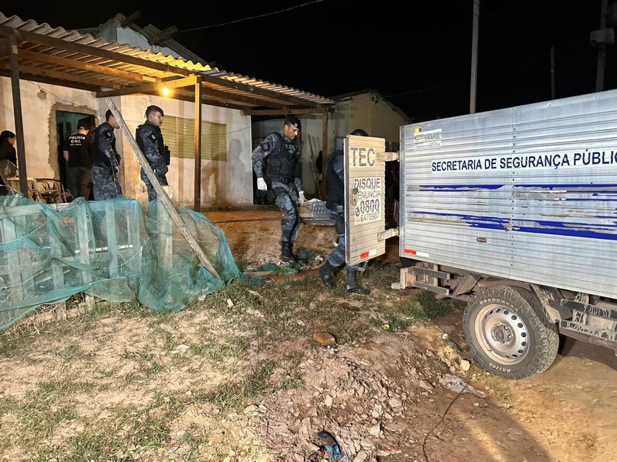 Criminoso envolvido em roubo de carro morre em confronto com a PM e menores são apreendidos