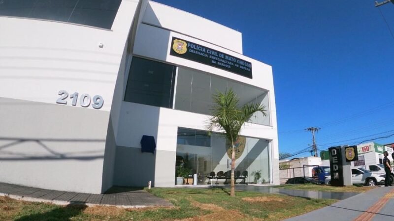 Polícia Civil prende marido após esposa conseguir fugir em mercado e pedir socorro em delegacia