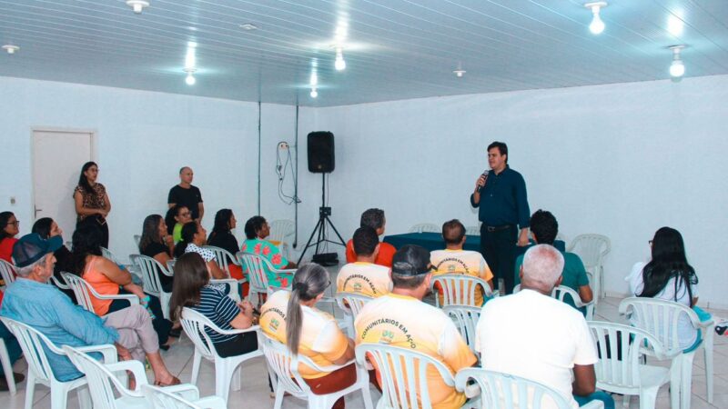 Deputado Thiago Silva apresenta projeto para criar semana em homenagem aos líderes comunitários