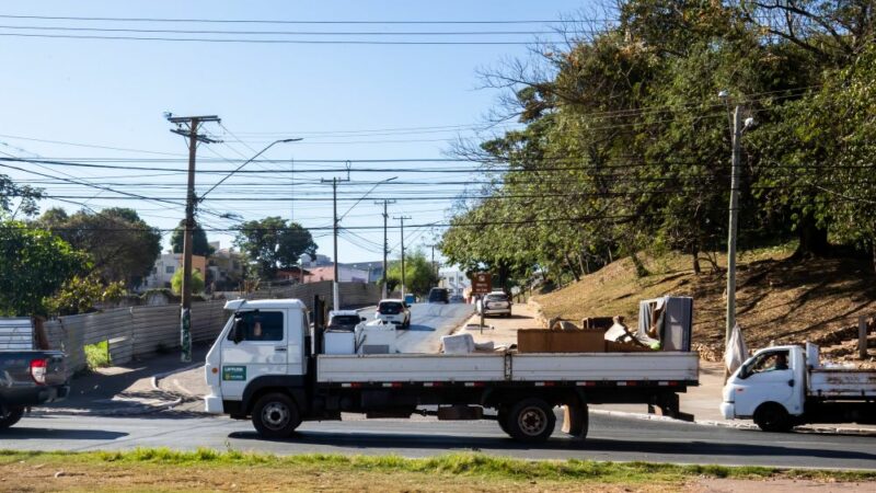 Prefeitura leva cata-treco ao CPA III, Santa Inês, Cohab Nova e outros 15 bairros