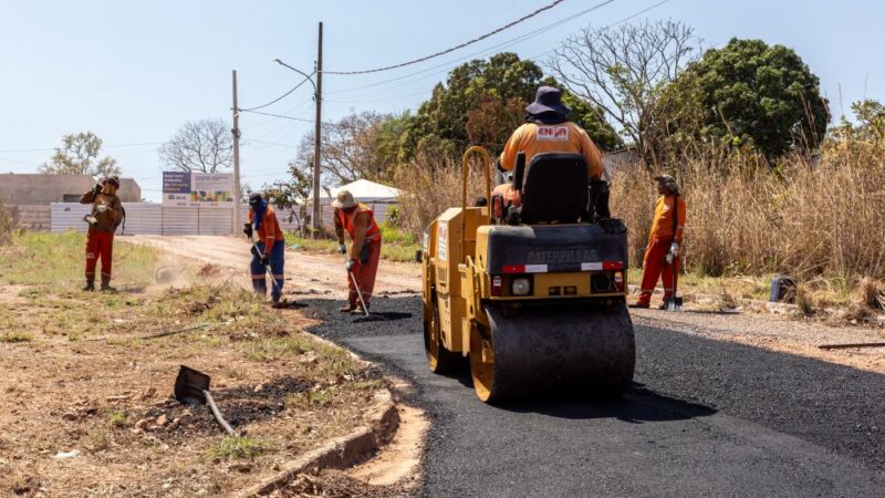 Prefeitura de Cuiabá faz recapeamento no Residencial Tropical Ville