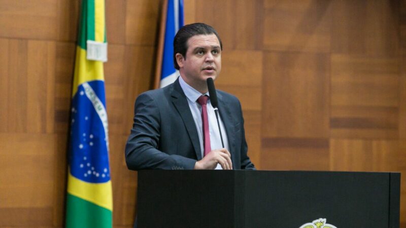 Projetos de Thiago Silva visam proteção de crianças e adolescentes de MT