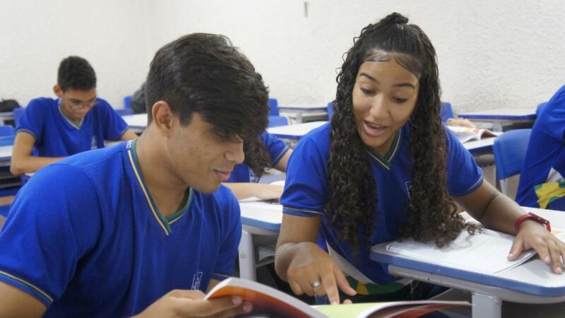 Grêmios estudantis se mobilizam em Rondonópolis para fortalecer participação no SAEB