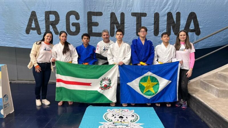 Judocas de escola estadual de Tangará da Serra conquistam medalhas em torneio internacional