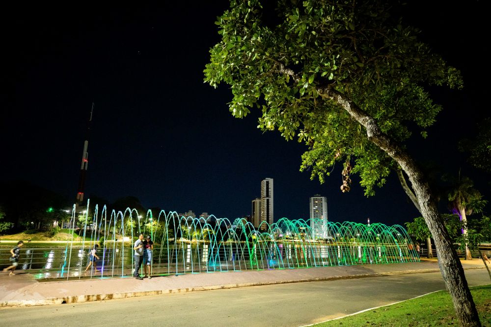 Prefeito orienta população a manter distância dos animais no Parque das Águas