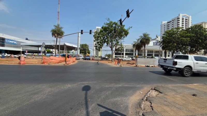 Alça que cruza a Av. do CPA nas proximidades do Comper será fechada nesta segunda